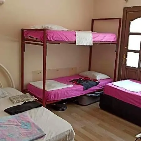 Gueneyli Ev Kiralama Aparthotel 2*