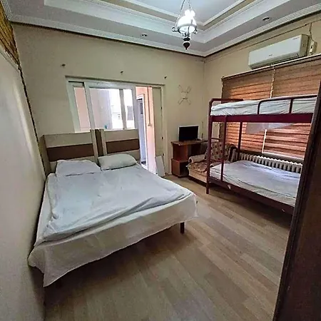 Aparthotel Gueneyli Ev Kiralama 2*